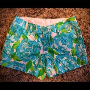 Women’s Lilly Pulitzer Callahan shorts size 6 EUC